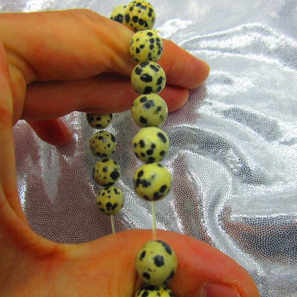 Dalmatian Jasper 10mm Round 7" Stretchy Gemstone Bracelet - Picture 3 of 3